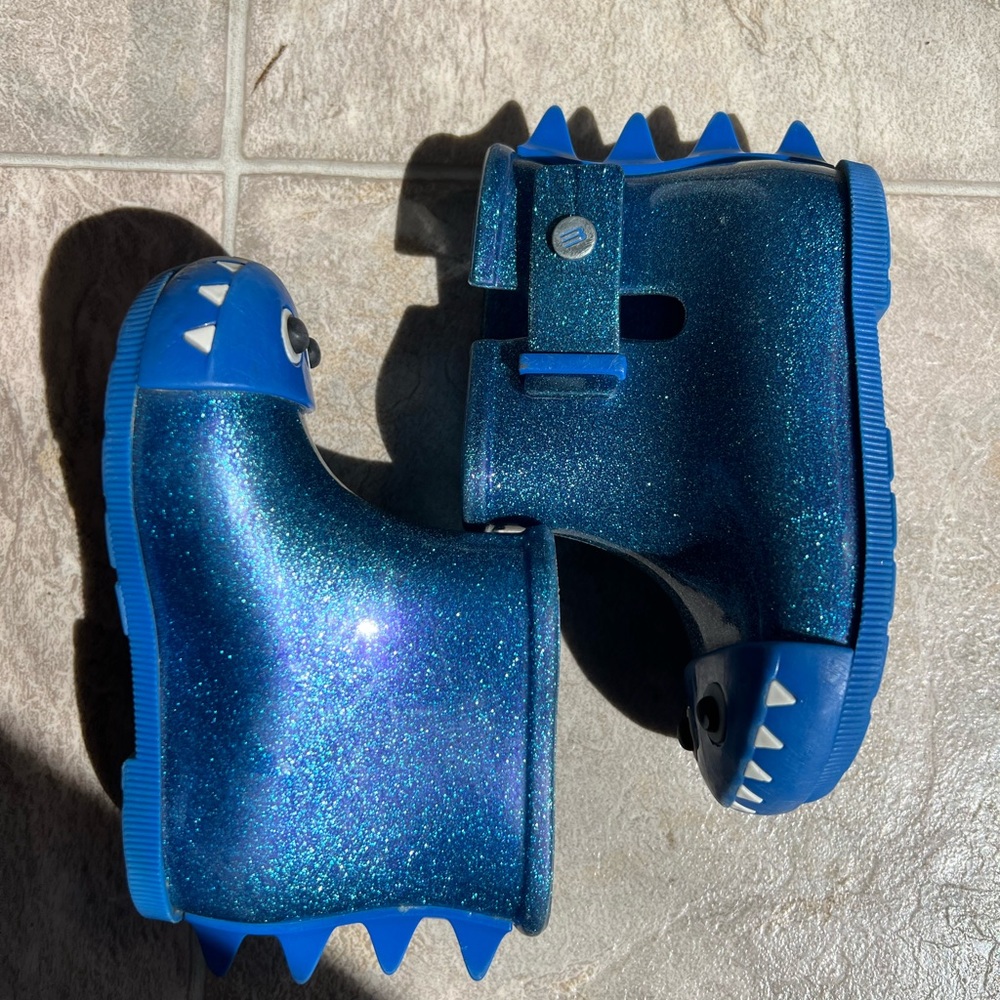 Mini Melissa Size 7 Girls' Sparkle Blue Dino  Monster Rain Boots Snap Closure